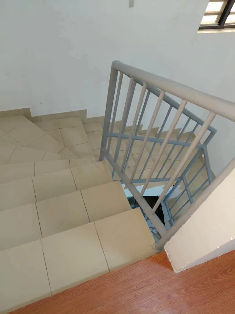 Location villa 3 chambres salon à Djidjolé, photo 10