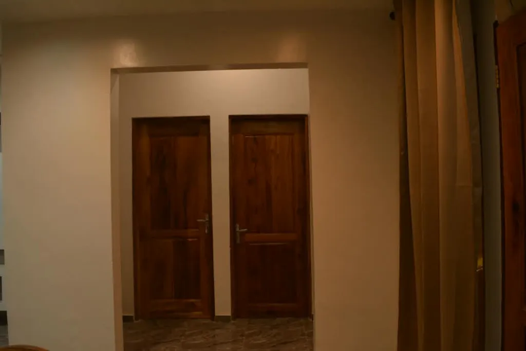 Location 2 chambres meublé salon à Kpalimé Kpeta, photo 12