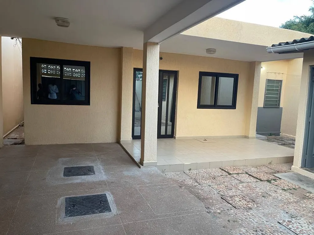 Location d'une villa de 2 chambres salon à Gblinkomé, photo 2