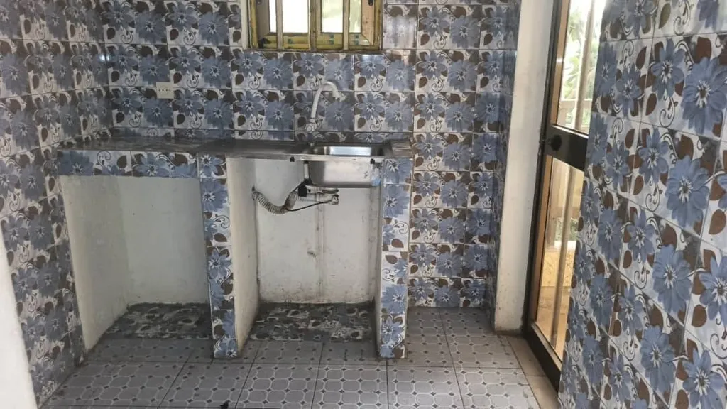 Location chambre salon à Avédji Léo 2000, photo 3