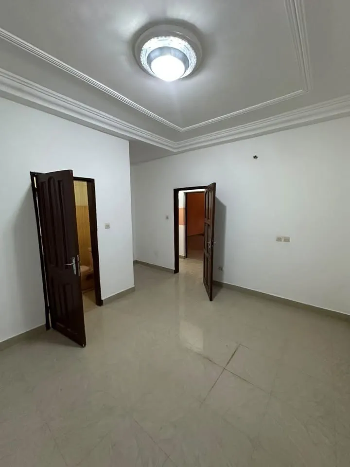 un appartement cour unique de 2 chambres salon wc douche interne, Agoè plateau Anome, photo 4