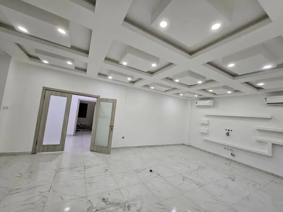 Location MAISON HAUT STANDING DE 05 CHAMBRES – FACE À LA CAISSE*, photo 6