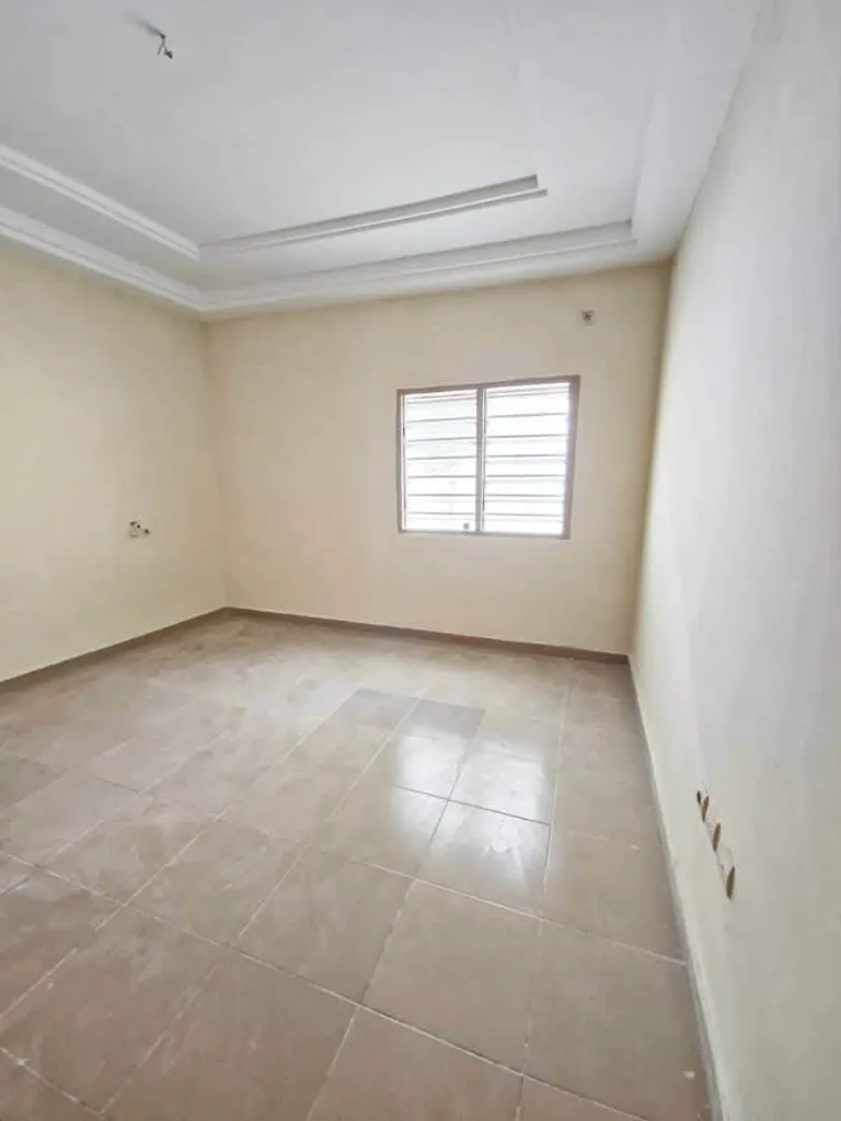 VILLA À VENDRE A LÉGBASSITO MADJIKPÉTO PAS LOIN DU GOUDRON, photo 5