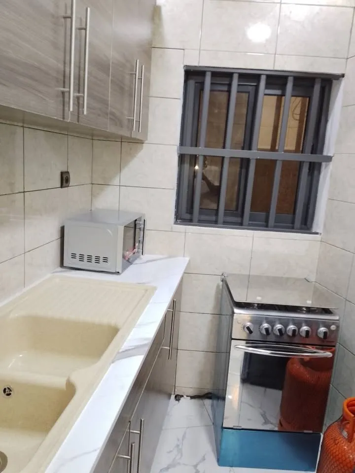 Location pièce chambre à Totsi (par jour), photo 5