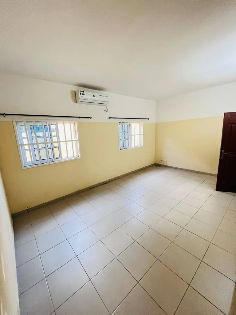 Villa Duplex au bord du goudron-Tokoin Forever, photo 6