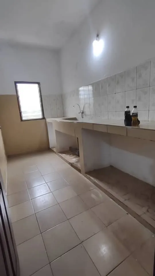 2 CHAMBRE SALON WCD CUISINE INTERNE + DÉPENDANCE* au rez, Adidogomé wonyomé, photo 8