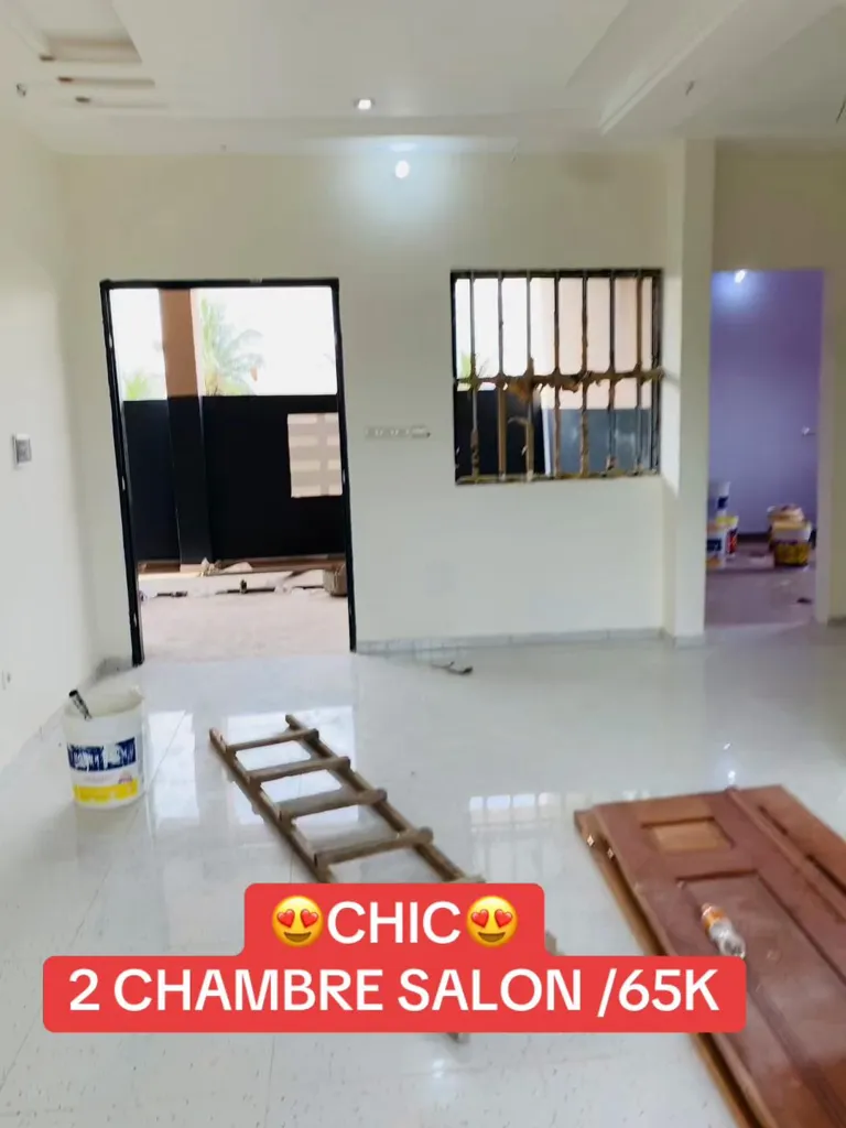 Location appartement 2 chambres salon à Agoè Légbassito, image de la vidéo